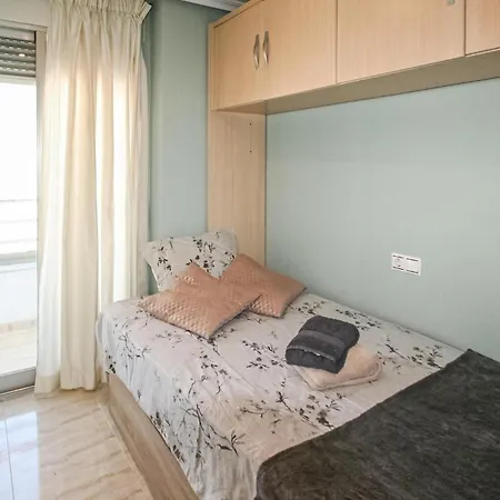 Stunning In With Kitchenette Lejlighed *